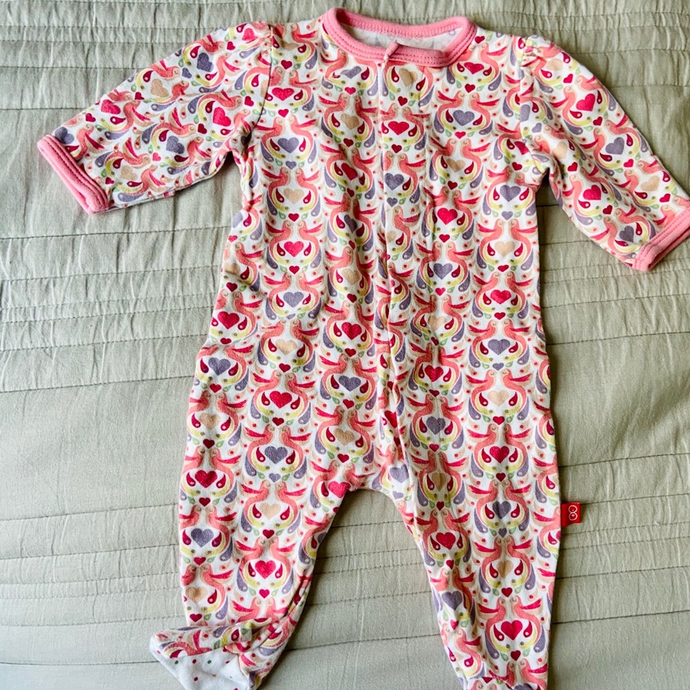 Magnetic me footies
